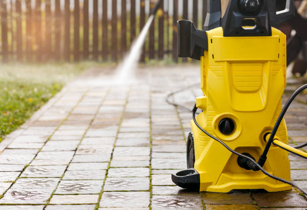 Best Graffiti Removal  in Earlysville, VA